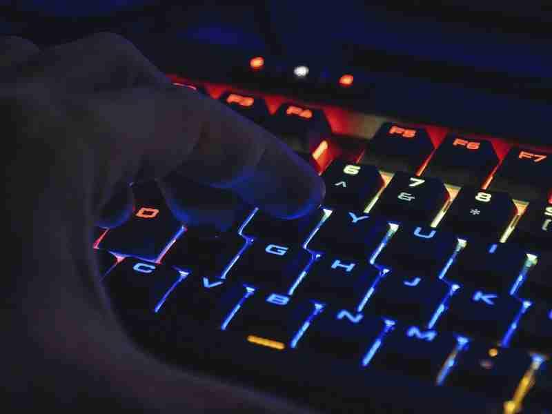 Learn How to Write Kubernetes YAML Manifest more Efficiently